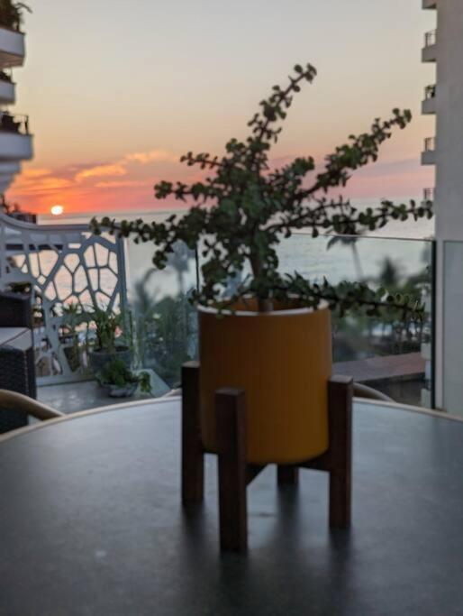 Ocean View Penthouse In P.V. Romantic Zone Puerto Vallarta Exterior foto