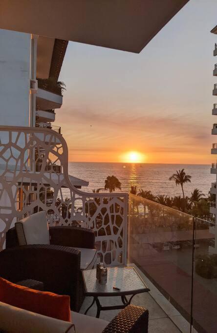 Ocean View Penthouse In P.V. Romantic Zone Puerto Vallarta Exterior foto